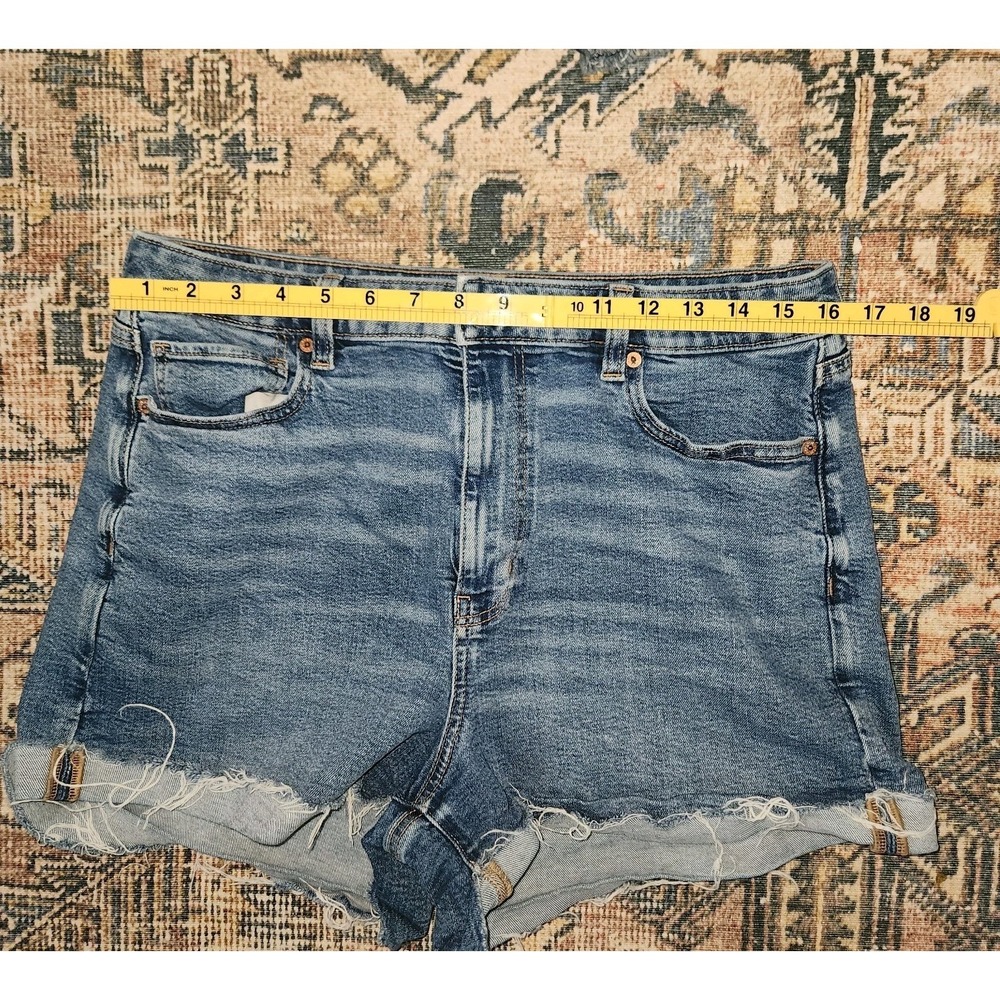 American Eagle Stretch Mom Shorts High Rise Sz 12 - Picture 7 of 7